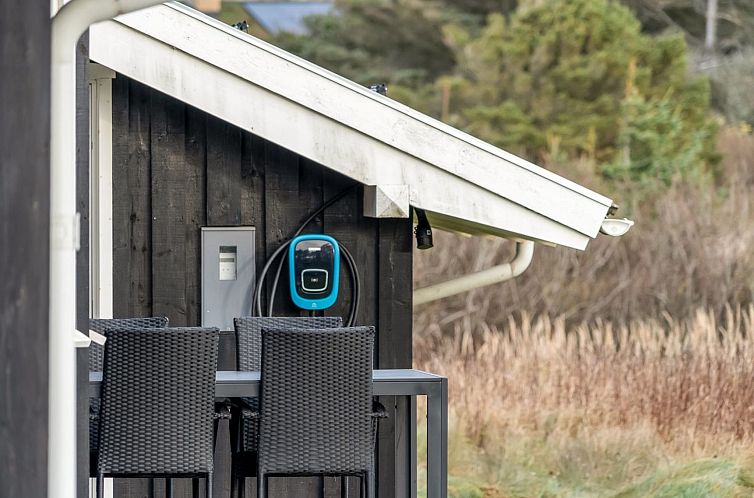 Vakantiehuis "Djuna" - 550m from the sea