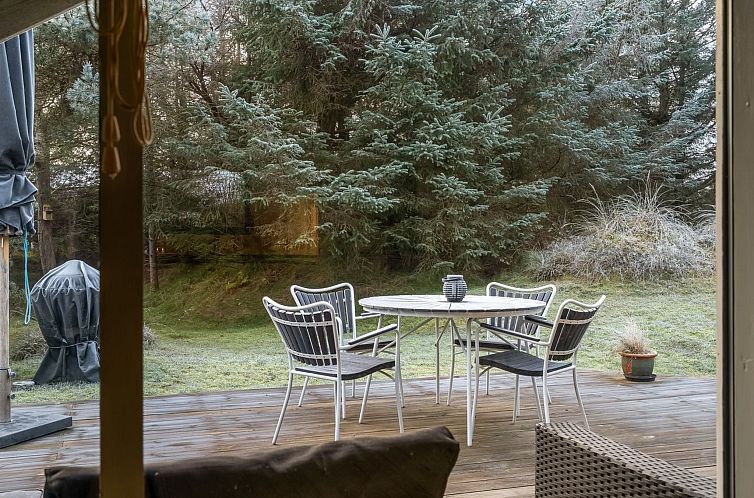 Vakantiehuis "Ejla" - 600m from the sea