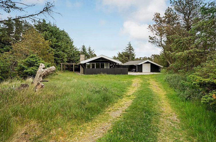 Vakantiehuis "Eivy" - 1km from the sea