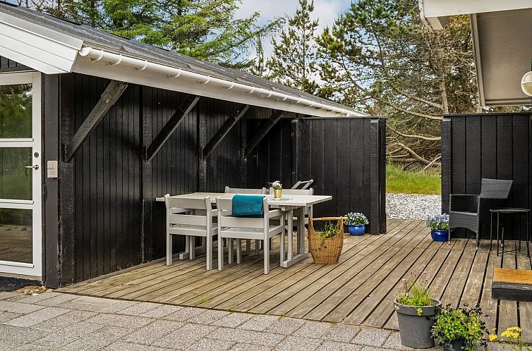 Vakantiehuis "Eivy" - 1km from the sea