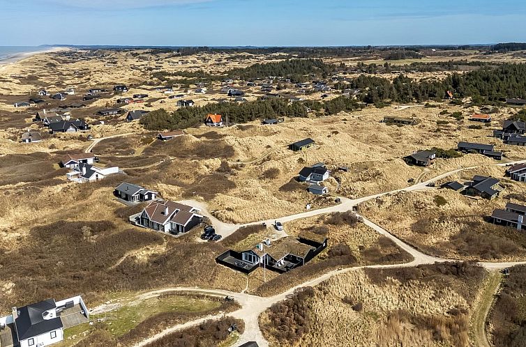 Vakantiehuis "Rutha" - 45m from the sea