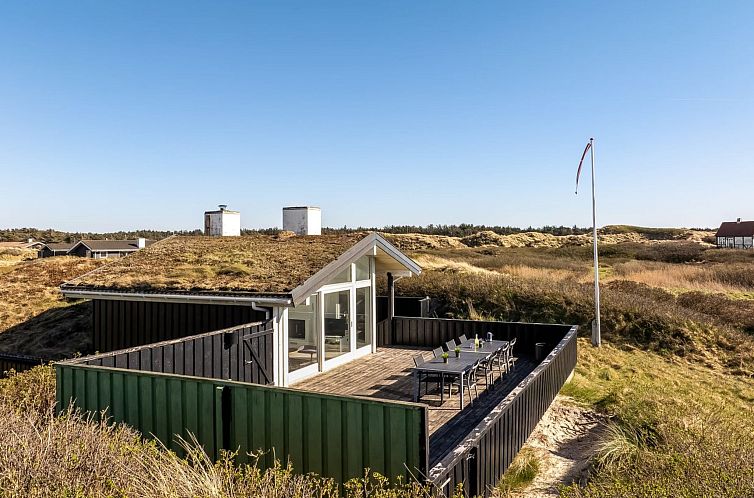 Vakantiehuis "Rutha" - 45m from the sea