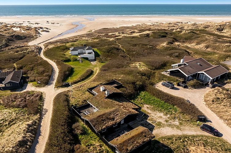 Vakantiehuis "Rutha" - 45m from the sea