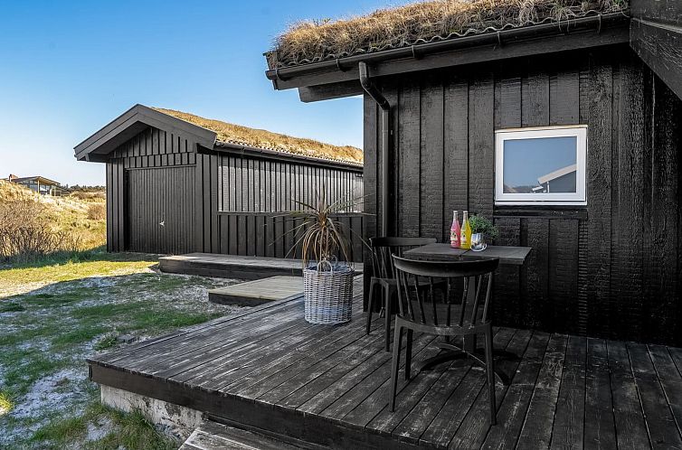 Vakantiehuis "Rutha" - 45m from the sea