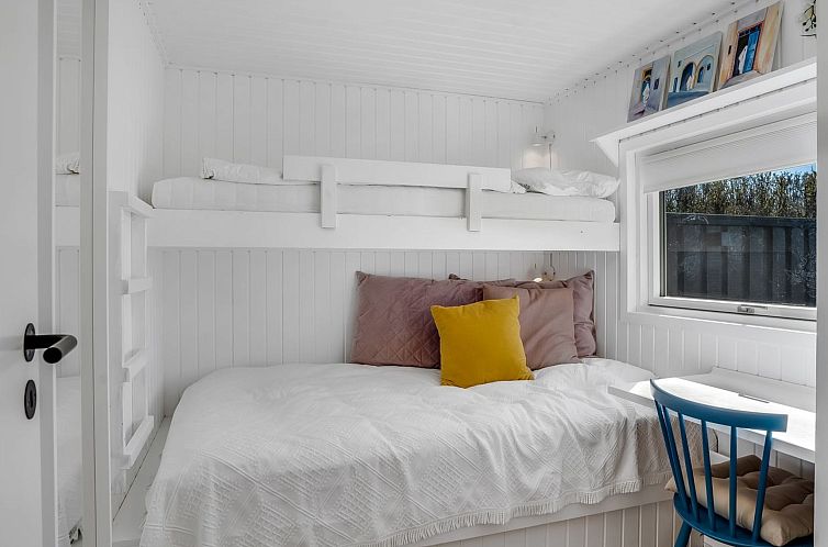 Vakantiehuis "Rutha" - 45m from the sea