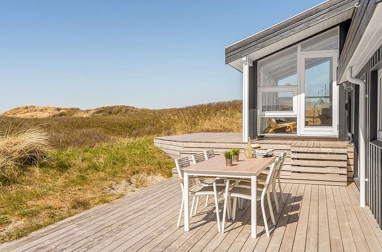 Vakantiehuis "Annaliese" - 175m from the sea