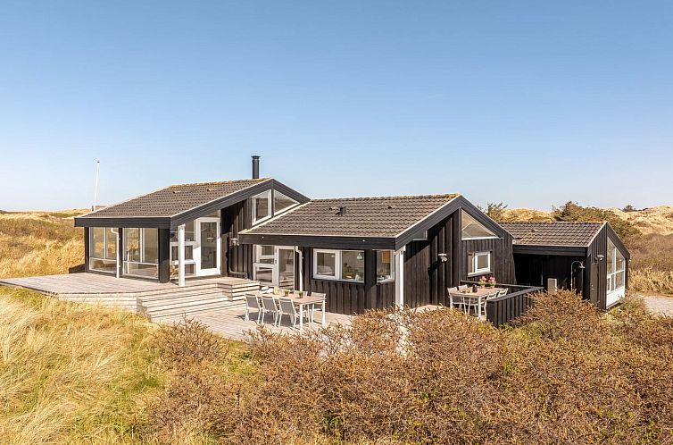 Vakantiehuis "Annaliese" - 175m from the sea
