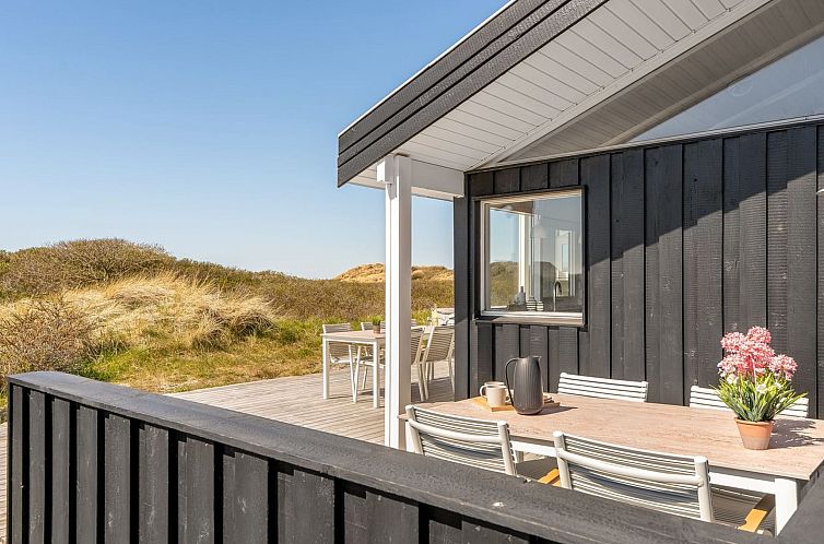 Vakantiehuis "Annaliese" - 175m from the sea
