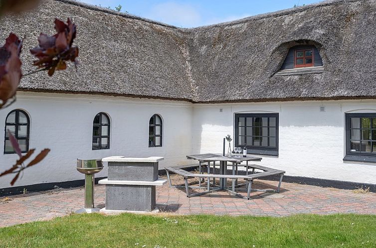 Vakantiehuis "Iben" - 2.3km from the sea