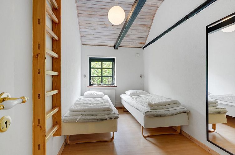 Vakantiehuis "Iben" - 2.3km from the sea