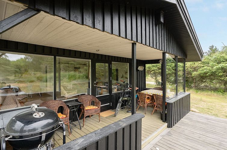 Vakantiehuis "Jorek" - 1.3km from the sea