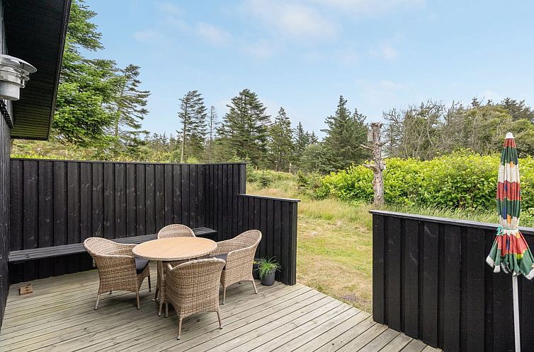Vakantiehuis "Jorek" - 1.3km from the sea