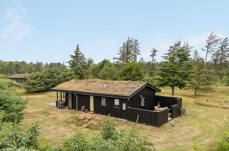 Vakantiehuis "Jorek" - 1.3km from the sea