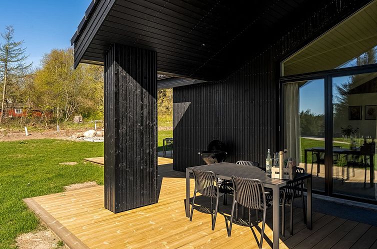 Vakantiehuis "Berta" - 2km from the sea