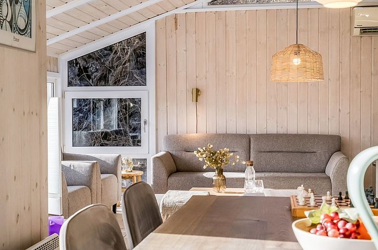 Vakantiehuis "Erma" - 125m from the sea