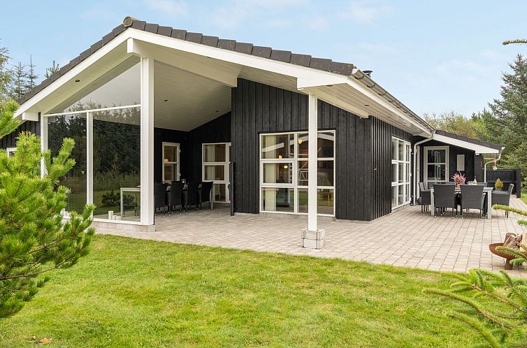 Vakantiehuis "Frida" - 700m from the sea