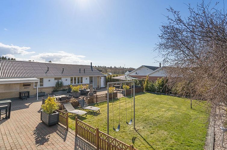 Vakantiehuis "Bitta" - 500m from the sea