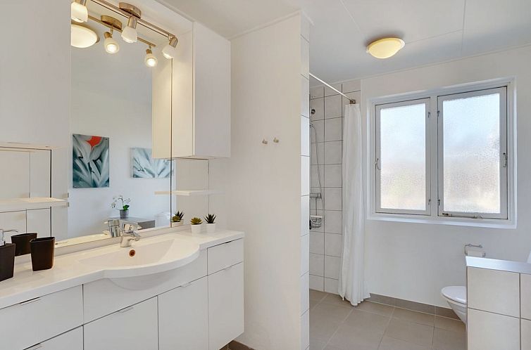 Vakantiehuis "Bitta" - 500m from the sea