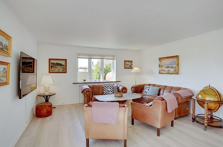 Vakantiehuis "Bitta" - 500m from the sea