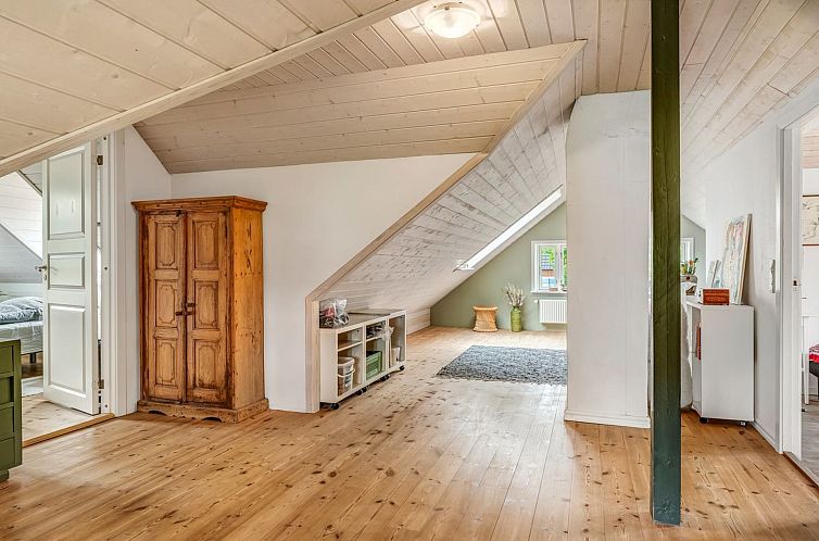 Vakantiehuis "Elza" - 2.5km from the sea