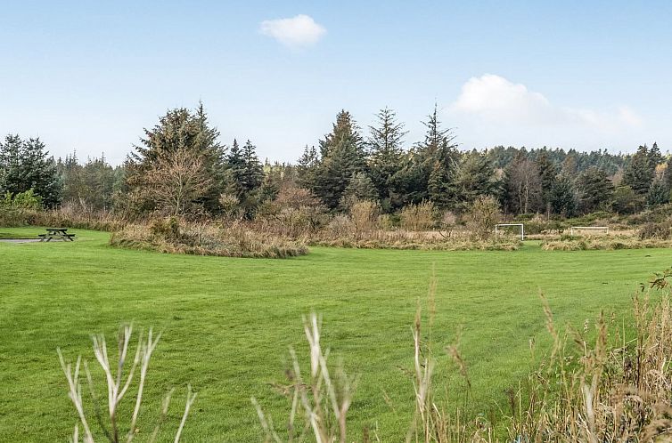 Vakantiehuis "Artur" - 1.5km from the sea