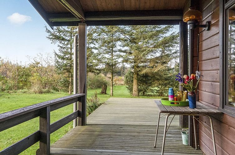 Vakantiehuis "Artur" - 1.5km from the sea