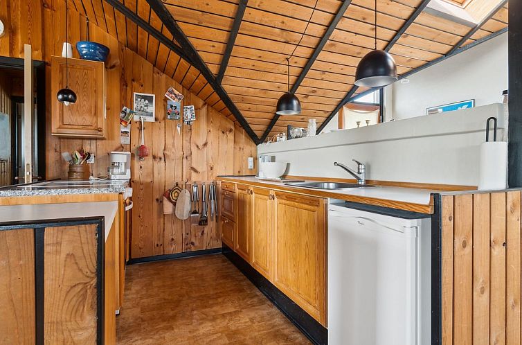 Vakantiehuis "Henri" - 500m from the sea