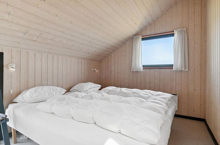 Vakantiehuis "Henri" - 500m from the sea