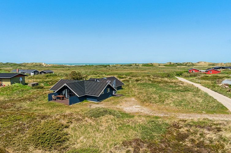 Vakantiehuis "Henri" - 500m from the sea