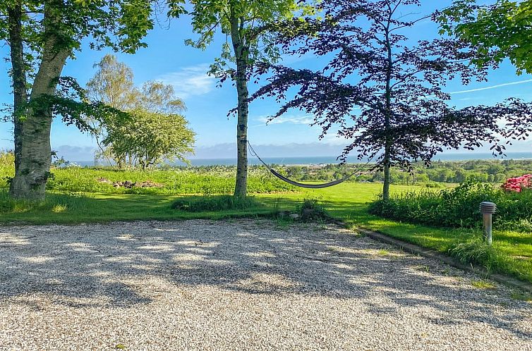 Vakantiehuis "Nella" - 1.2km from the sea