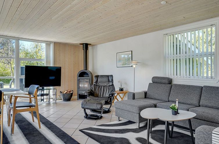 Vakantiehuis "Henriete" - 3.5km from the sea