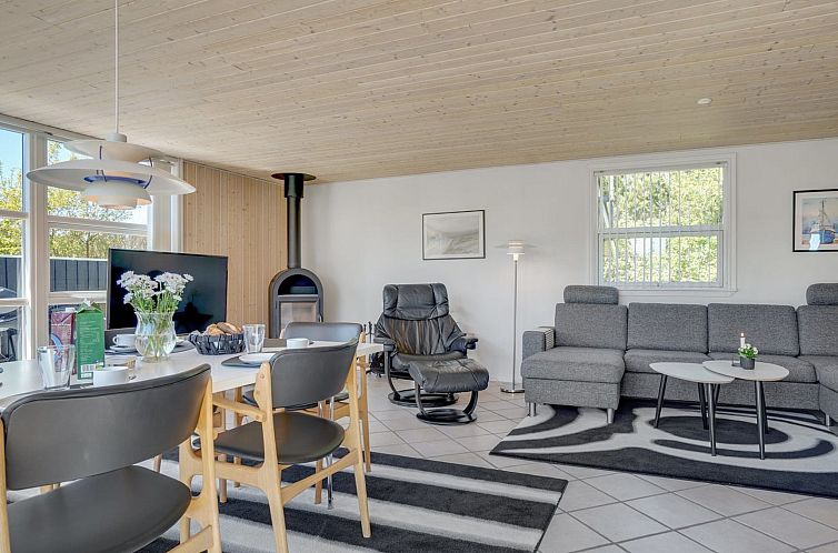 Vakantiehuis "Henriete" - 3.5km from the sea