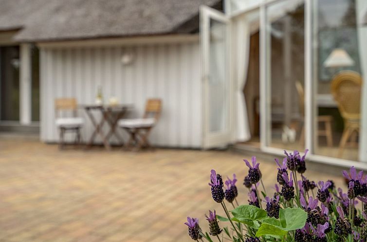 Vakantiehuis "Gunnie" - 1.1km from the sea