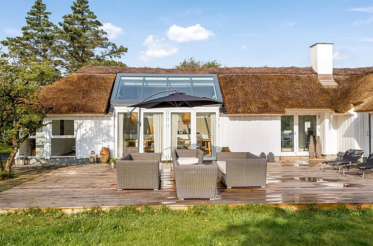 Vakantiehuis "Verner" - 900m from the sea