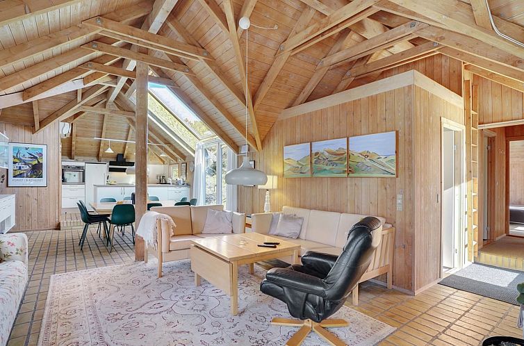 Vakantiehuis "Waldar" - 900m from the sea