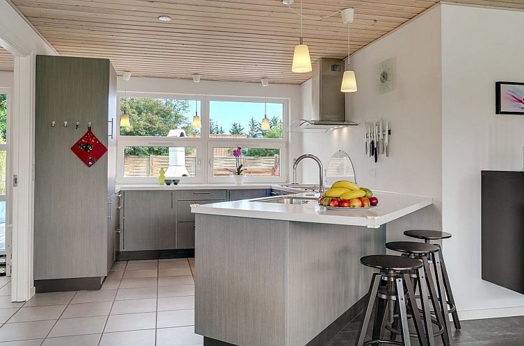 Vakantiehuis "Swipdagh" - 500m from the sea