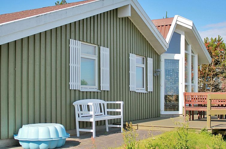 Vakantiehuis "Roulf" - 1.1km from the sea