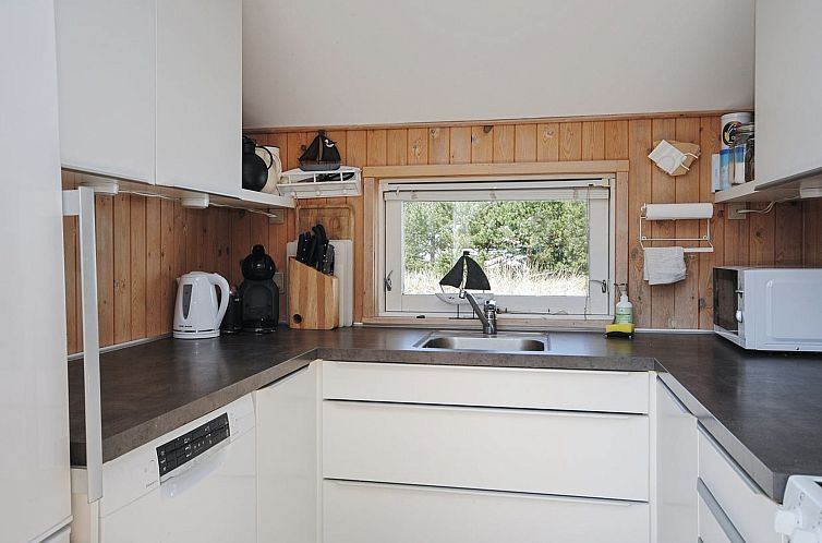 Vakantiehuis "Roulf" - 1.1km from the sea