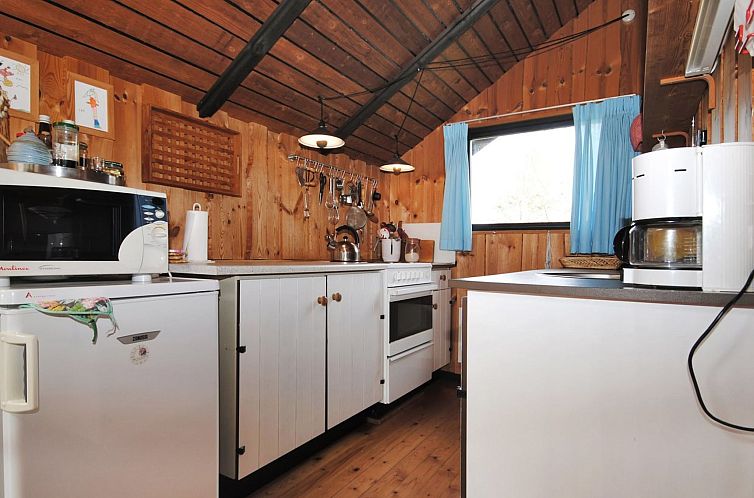 Vakantiehuis "Deni" - 4km from the sea