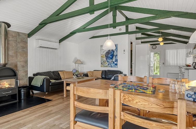 Vakantiehuis "Inola" - 3.5km from the sea