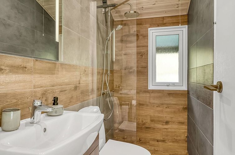 Vakantiehuis "Inola" - 3.5km from the sea