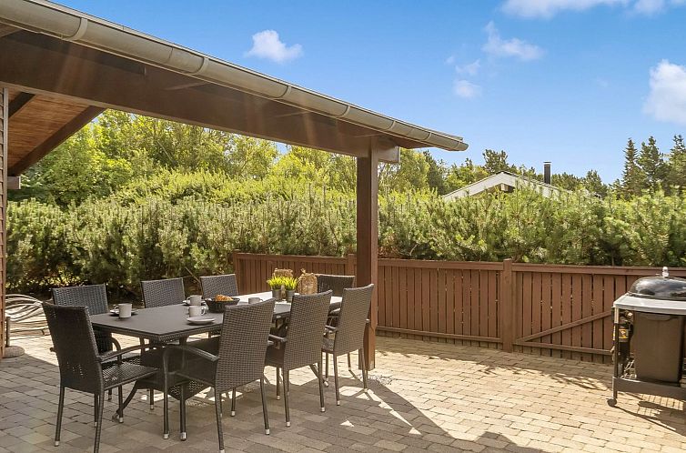 Vakantiehuis "Catarine" - 1.1km from the sea