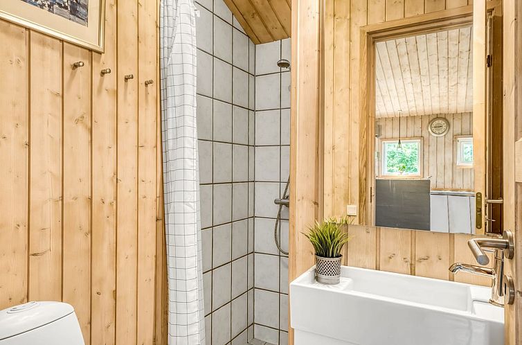 Vakantiehuis "Ane" - 800m from the sea