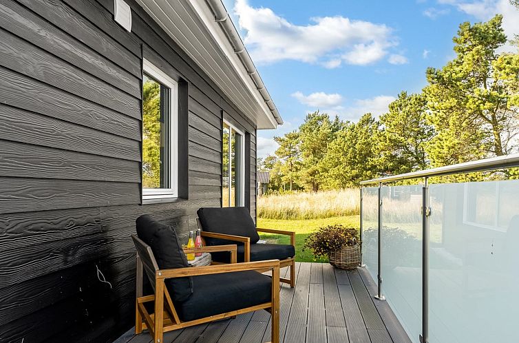 Vakantiehuis "Sarika" - 500m from the sea