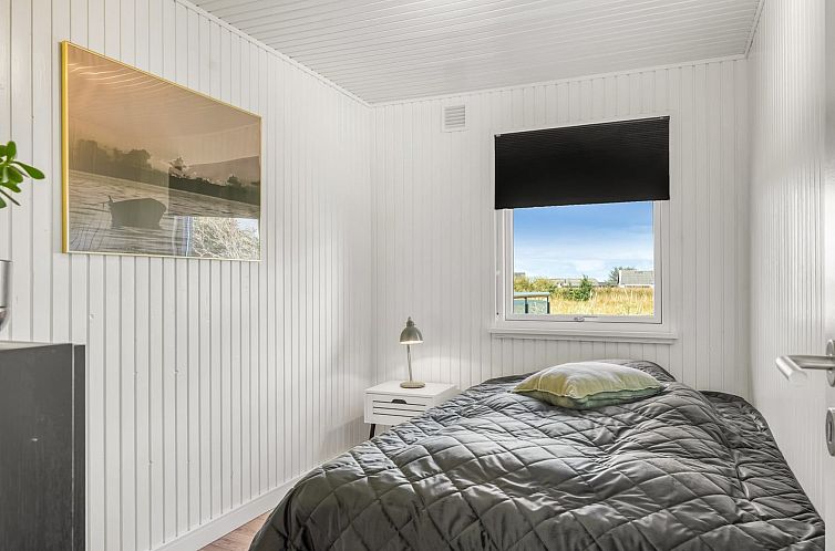 Vakantiehuis "Sarika" - 500m from the sea