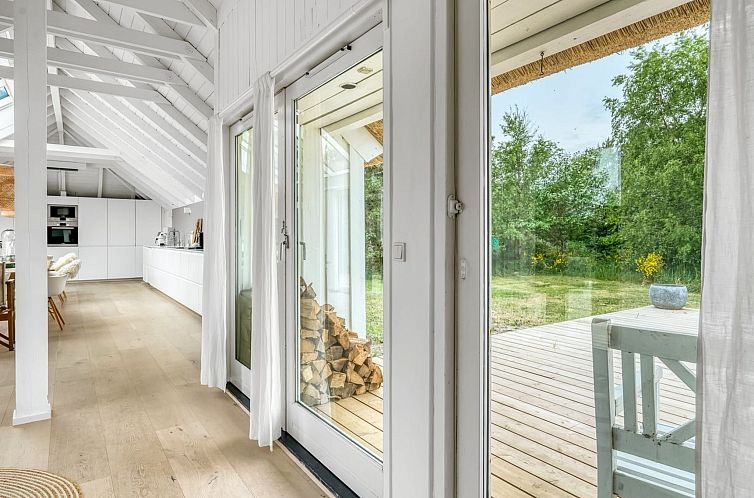 Vakantiehuis "Sarika" - 500m from the sea