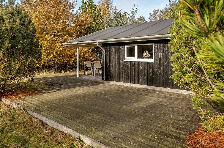 Vakantiehuis "Peder" - 4km from the sea