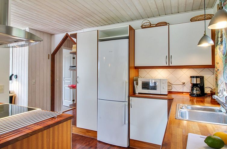 Vakantiehuis "Hemming" -  from the sea