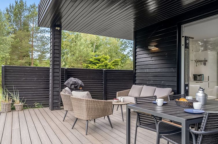 Vakantiehuis "Jonas" -  from the sea