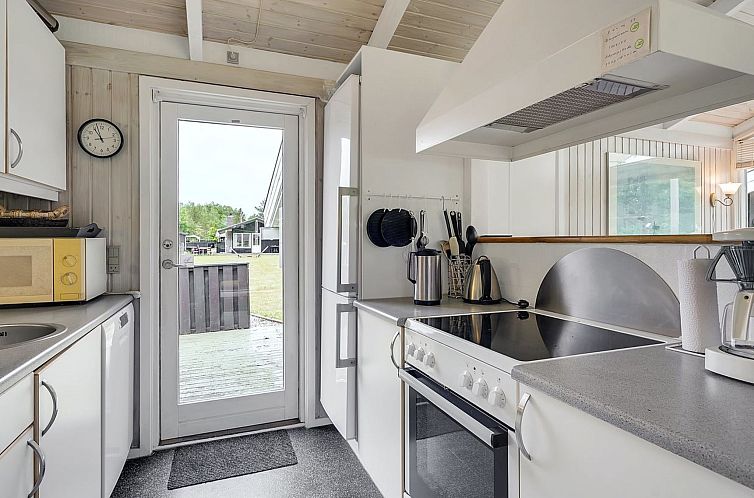 Appartement "Jyrki" - 100m from the sea